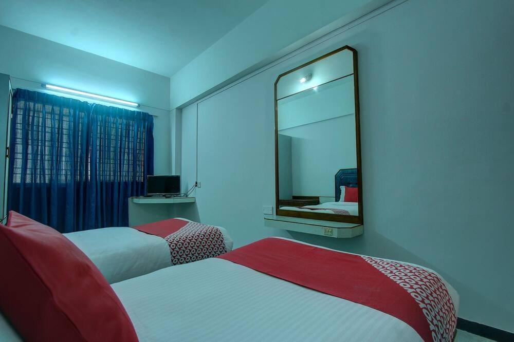 Hotel Padmam Madurai Exterior foto